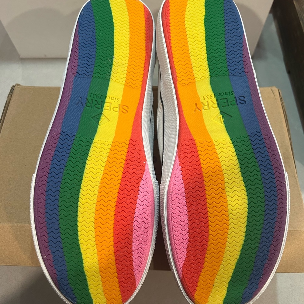 Sperry Striper II Slip On Pride Men’s 8.5/Women’s 10 - Picture 2 of 5